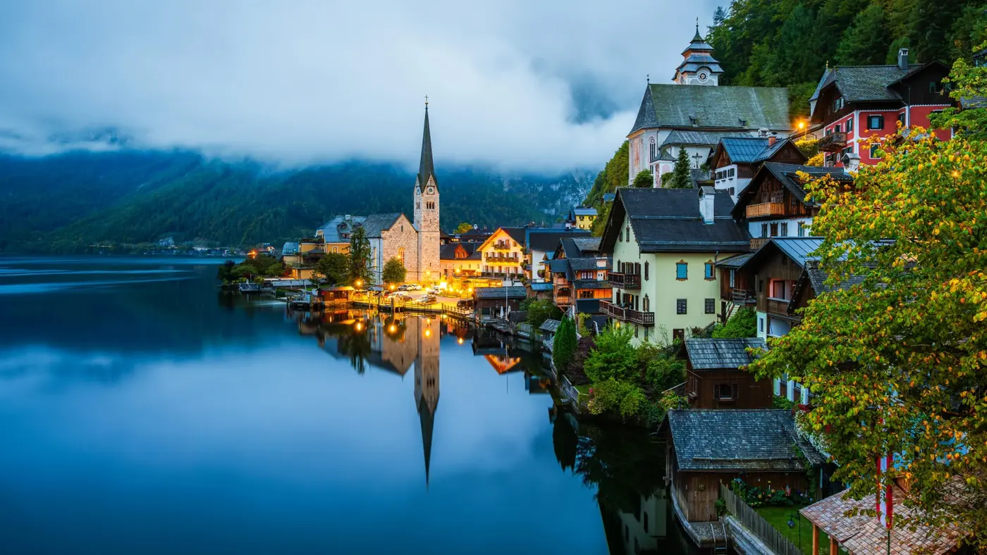 Hallstatt village and lake in Austria at dusk