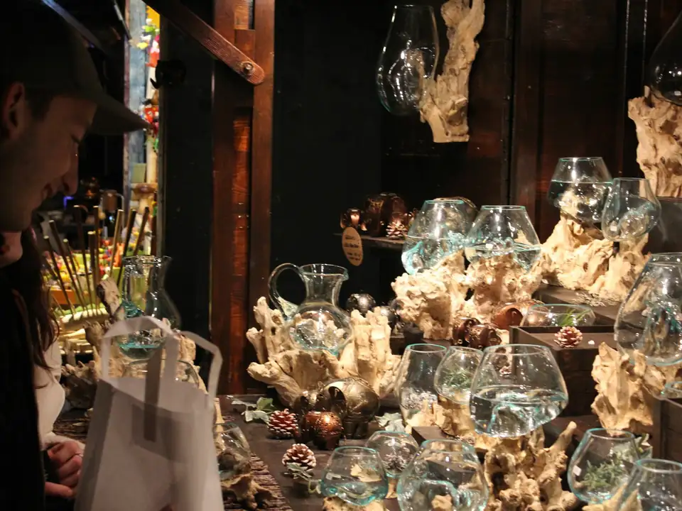 Tour dei mercatini di Natale di Bratislava con guida locale – foto 5