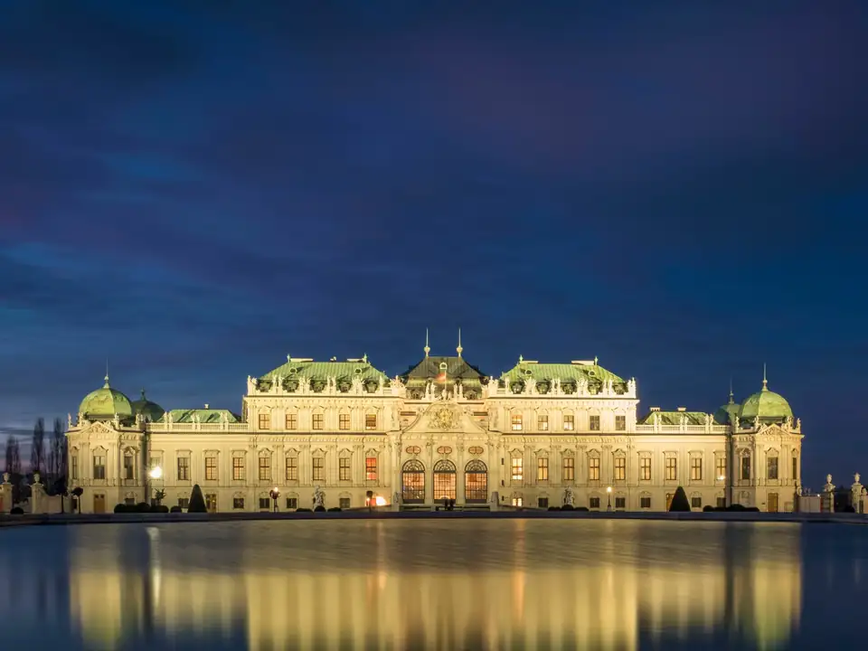 Free Walking Tour Vienna at Night – photo 2