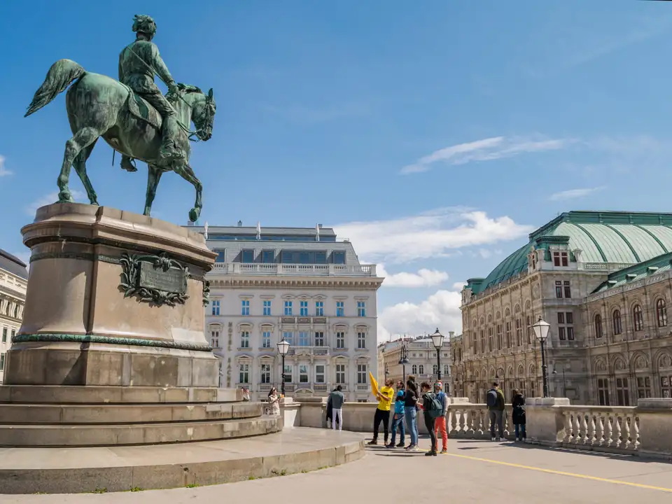 Wien an einem Tag: Private Stadt-Highlights & Schönbrunn Ganztagestour – Foto 1