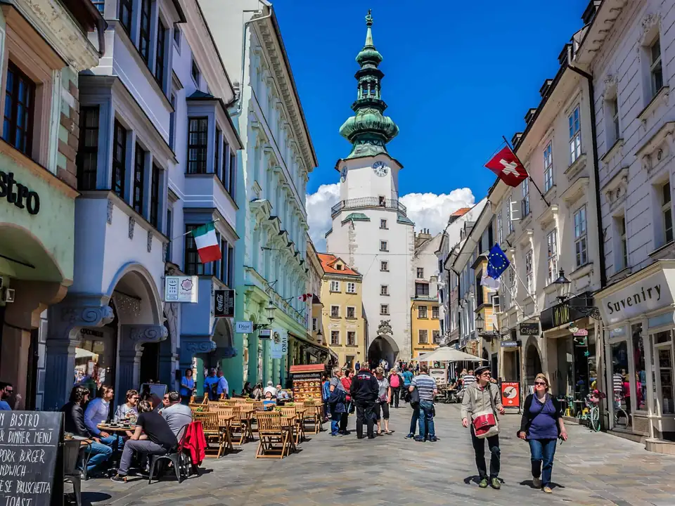Private Day Trip to Bratislava – photo 2