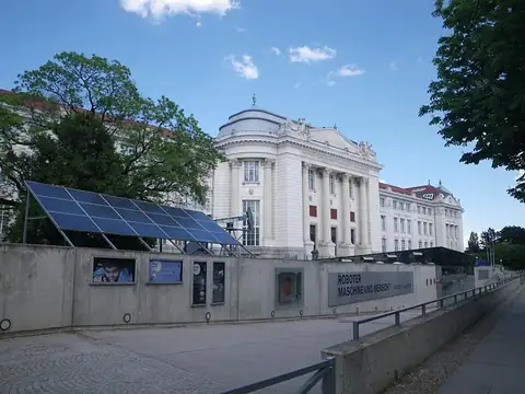 Tour del Grätzl di Rudolfsheim-Fünfhaus, 15° distretto, Vienna – foto 1