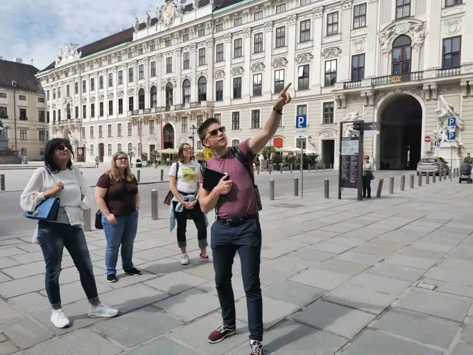 Vienna’s hidden gems: Hidden courtyards, legends, and symbols – photo 3